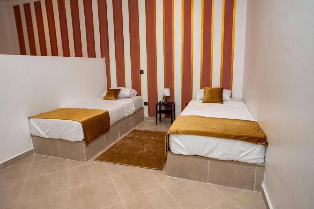 Dar Moghal Otel Tiflet Dış mekan fotoğraf